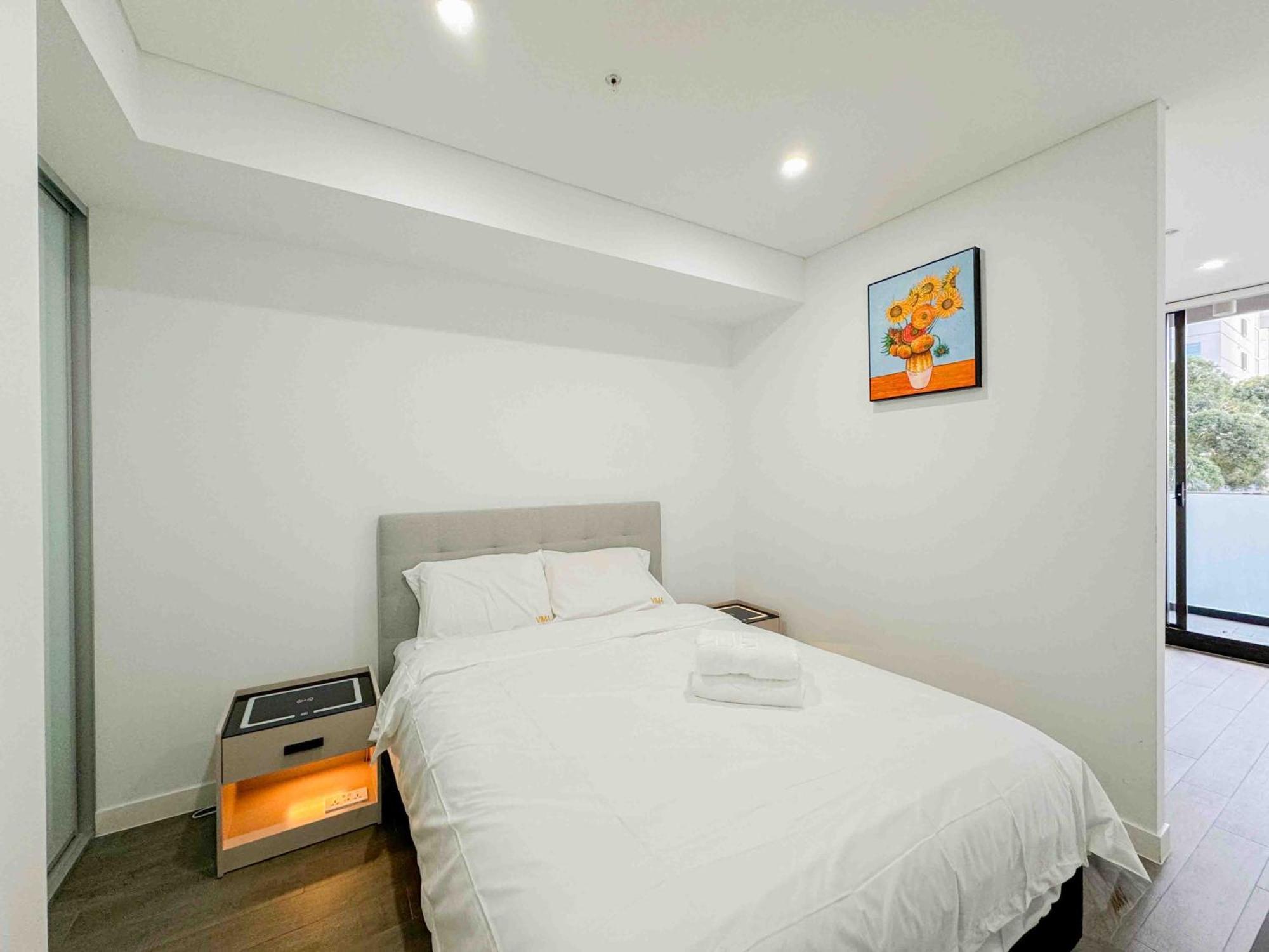 Burwood Studios At St Luke Square Sydney Bagian luar foto