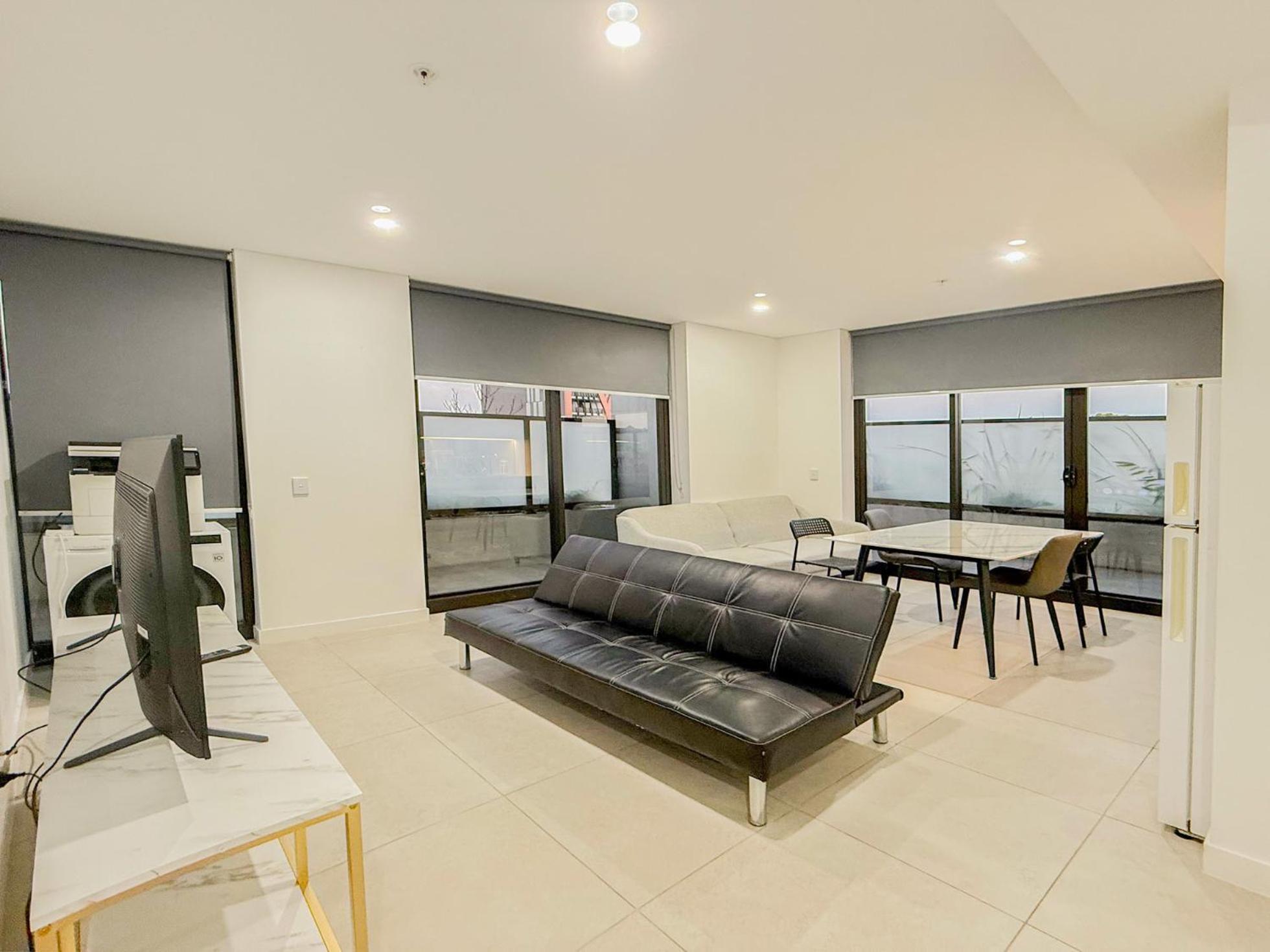 Burwood Studios At St Luke Square Sydney Bagian luar foto