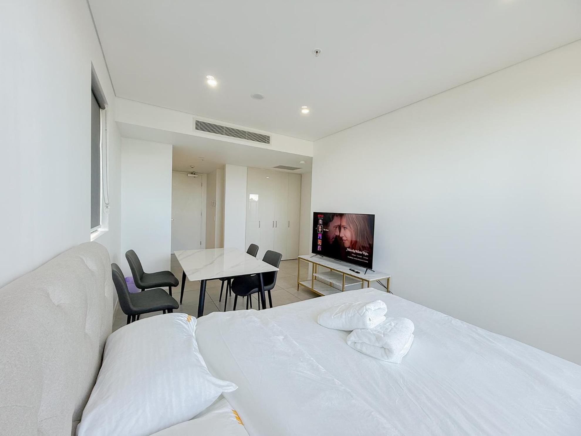 Burwood Studios At St Luke Square Sydney Bagian luar foto