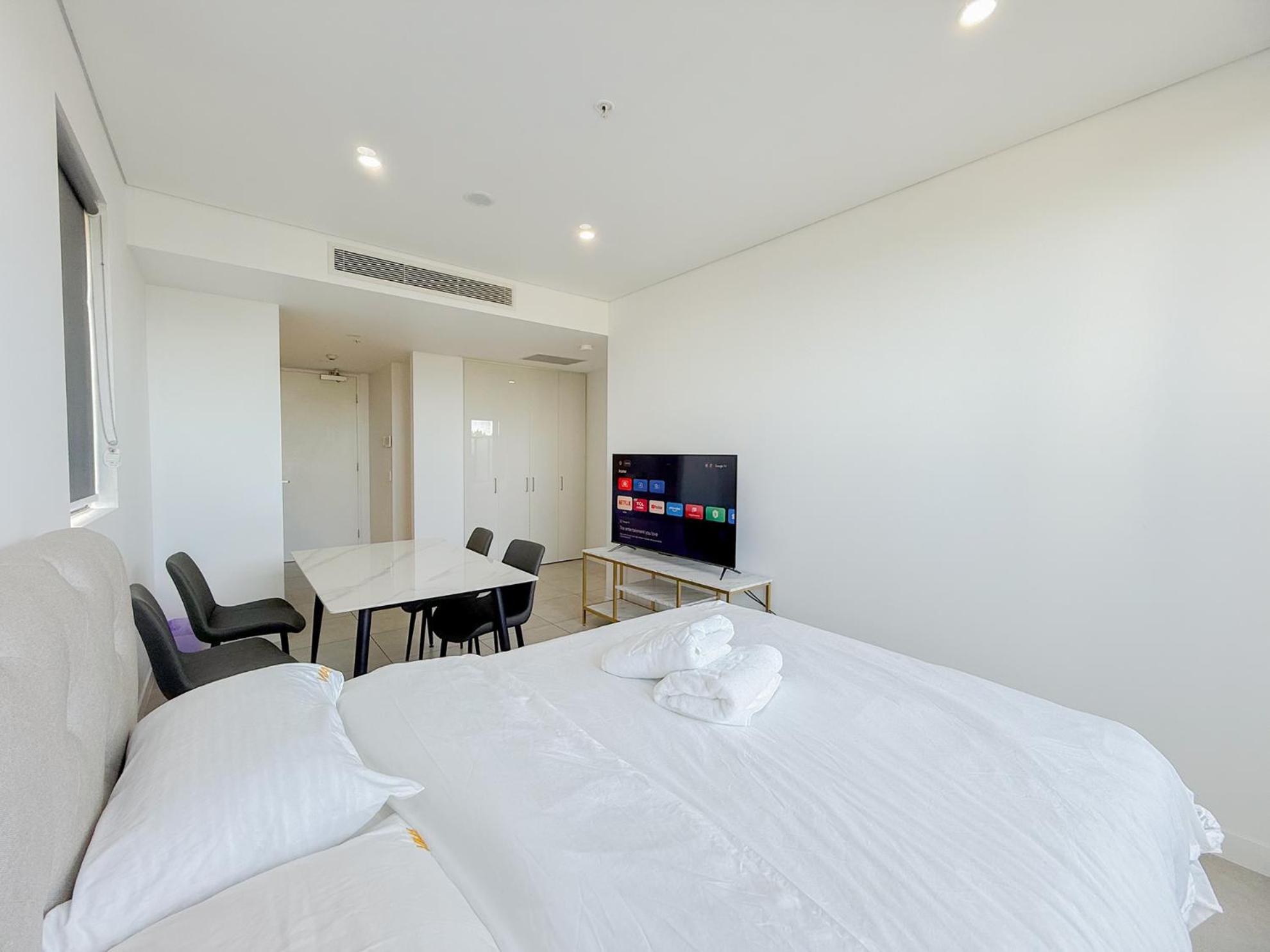 Burwood Studios At St Luke Square Sydney Bagian luar foto